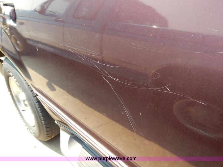 image for item J3592 1999 Ford Explorer SUV