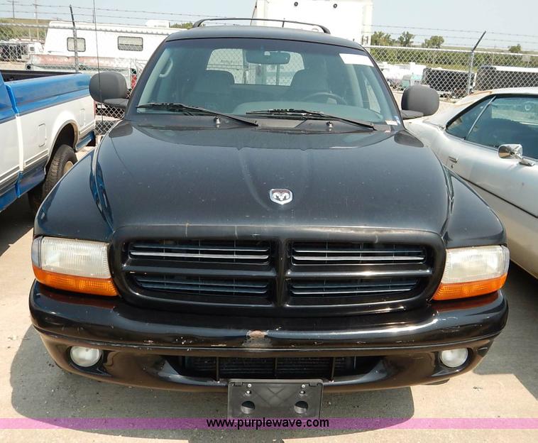 image for item J3594 1999 Dodge Durango SUV