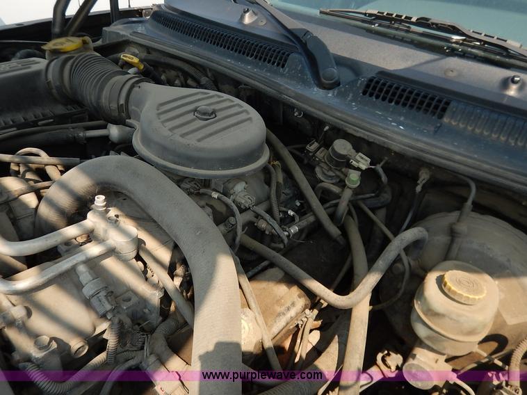 image for item J3594 1999 Dodge Durango SUV