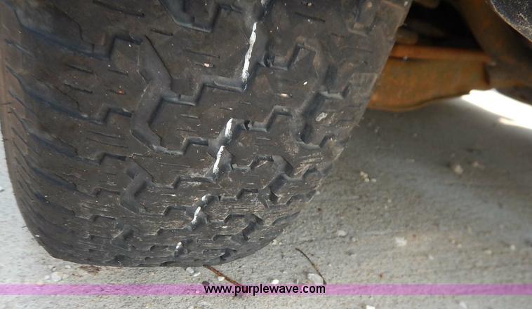 image for item J3594 1999 Dodge Durango SUV