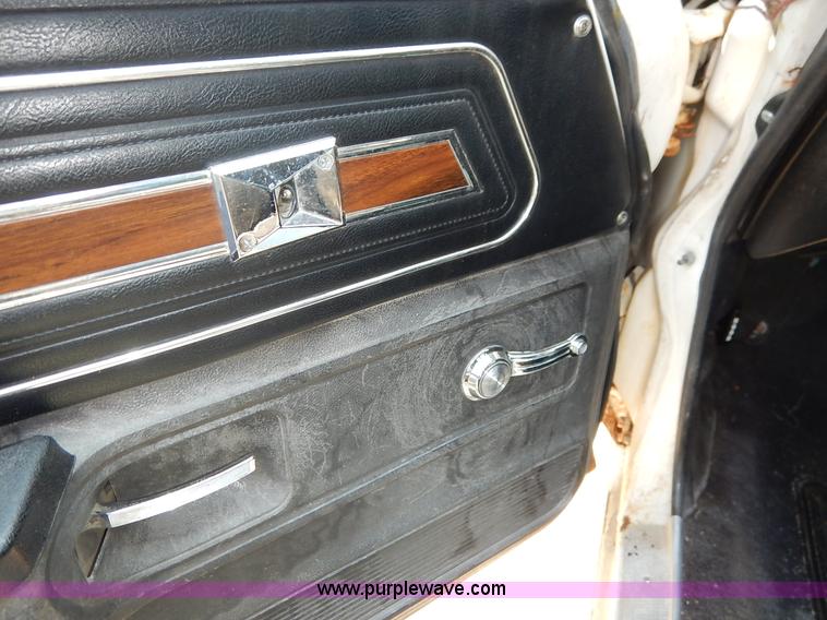 image for item J3595 1972 Pontiac 400