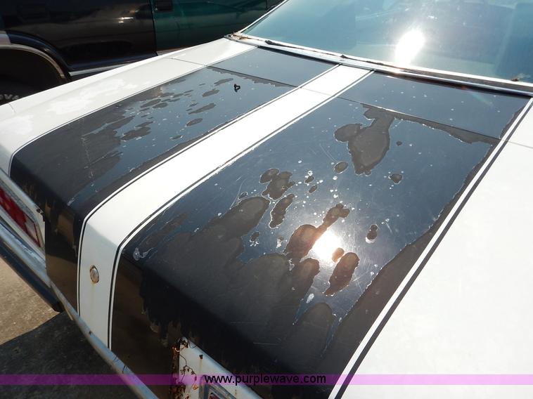 image for item J3595 1972 Pontiac 400