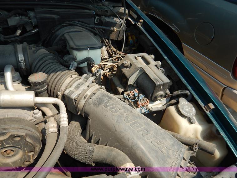 image for item J3596 1997 Chevrolet Blazer SUV