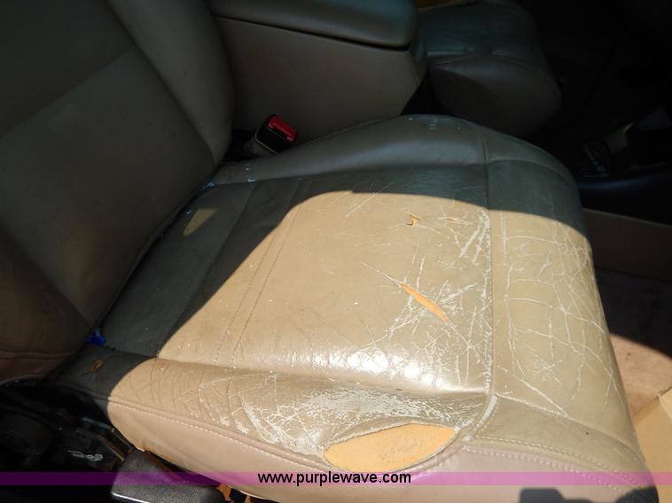 image for item J3597 2000 Mercury Mountaineer SUV