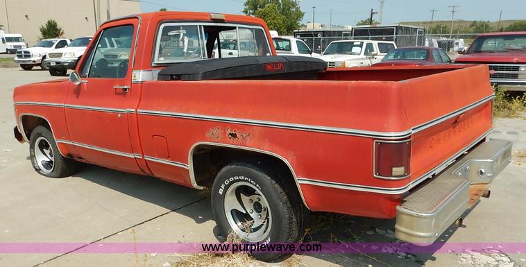 image for item J3598 1979 Chevrolet 1500 pickup truck