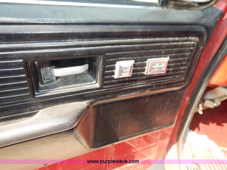 image for item J3598 1979 Chevrolet 1500 pickup truck
