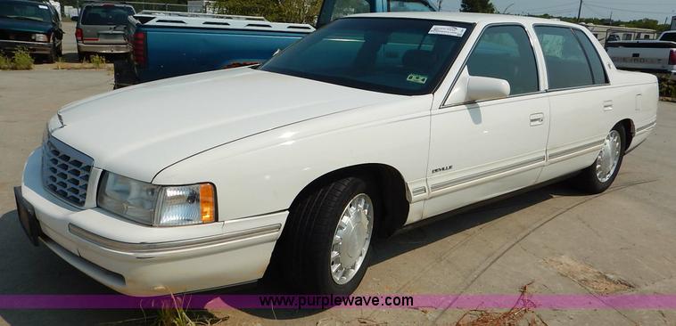 image for item J3601 1997 Cadillac DeVille