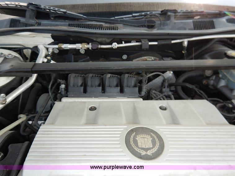 image for item J3601 1997 Cadillac DeVille