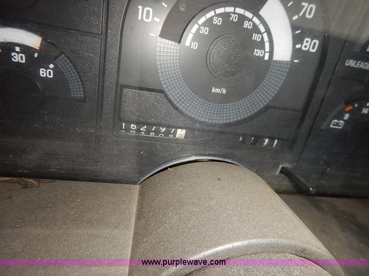 image for item J3602 1991 Chevrolet Cheyenne 1500 pickup