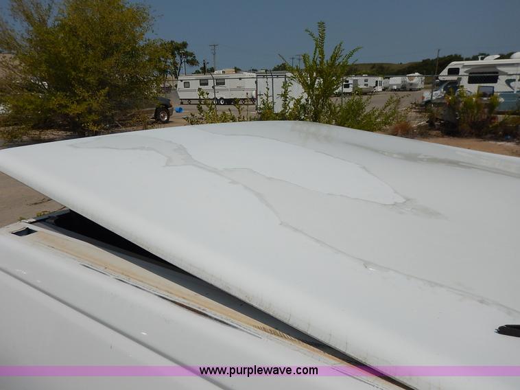 image for item J3603 1995 Chevrolet 1500 Ext. Cab pickup truck