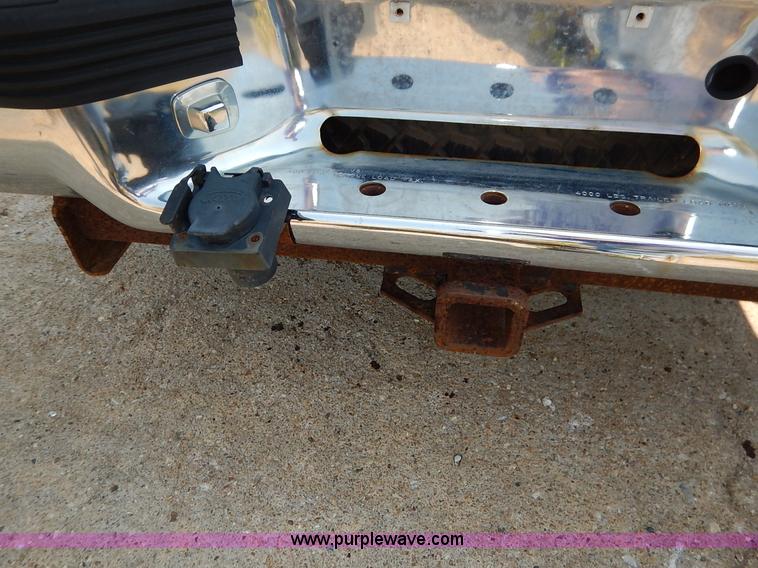 image for item J3603 1995 Chevrolet 1500 Ext. Cab pickup truck