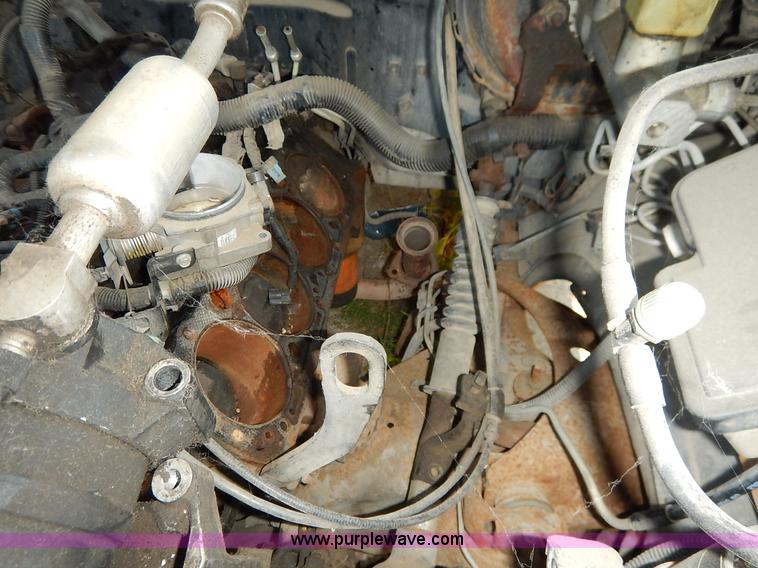 image for item J3604 1998 Chevrolet 1500 pickup truck