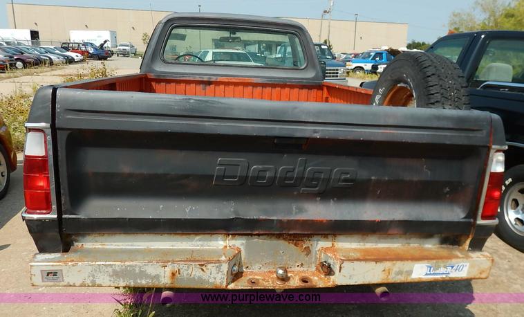 image for item J3605 1972 Dodge D10 Adventurer pickup truck