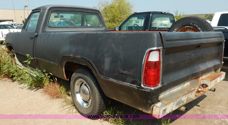 image for item J3605 1972 Dodge D10 Adventurer pickup truck