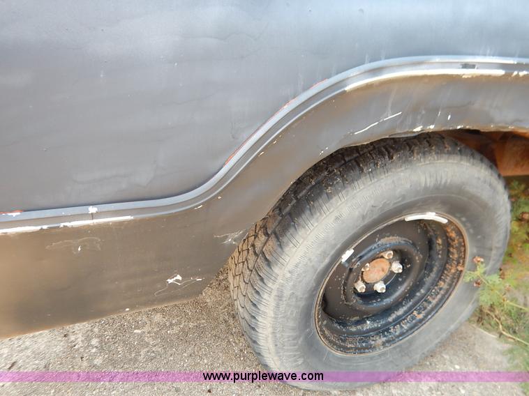 image for item J3605 1972 Dodge D10 Adventurer pickup truck