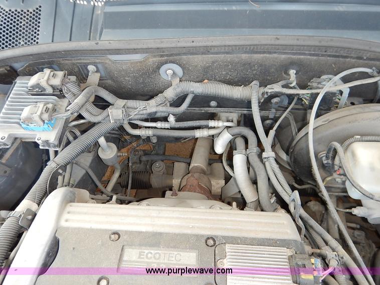 image for item J3611 2003 Saturn L200