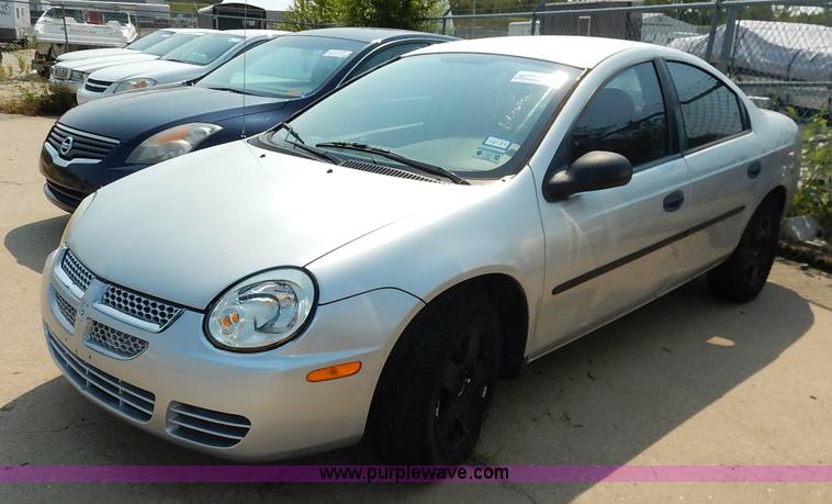 image for item J3613 2004 Dodge Neon