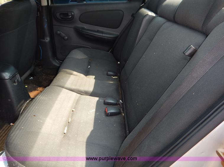 image for item J3613 2004 Dodge Neon