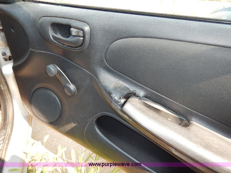 image for item J3613 2004 Dodge Neon