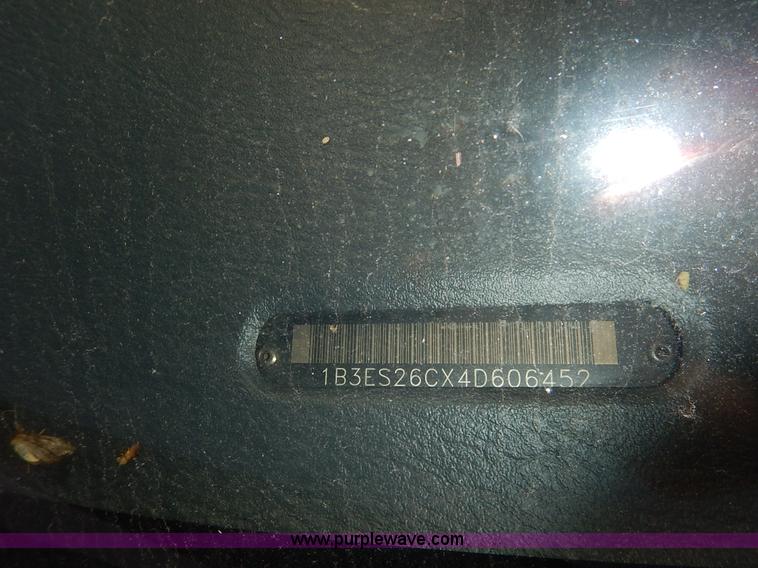 image for item J3613 2004 Dodge Neon