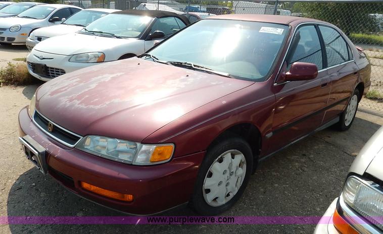 image for item J3616 1996 Honda Accord