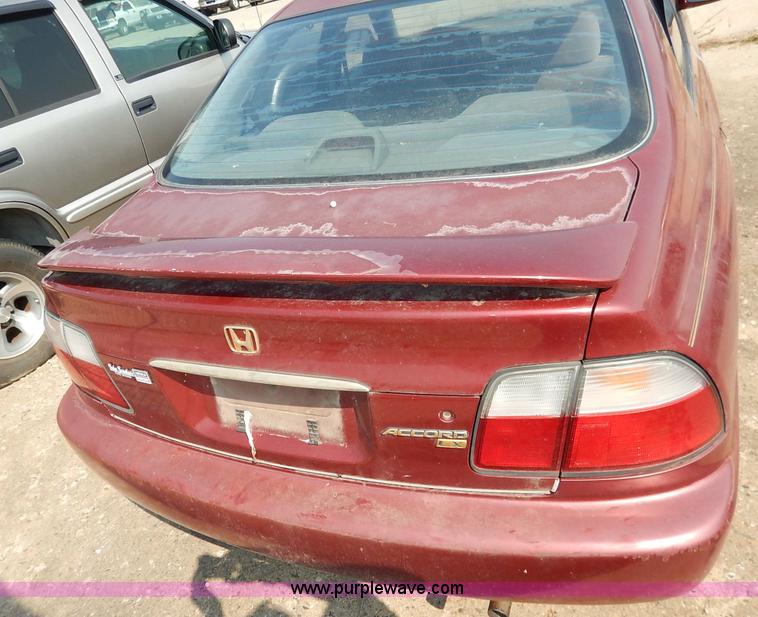 image for item J3616 1996 Honda Accord