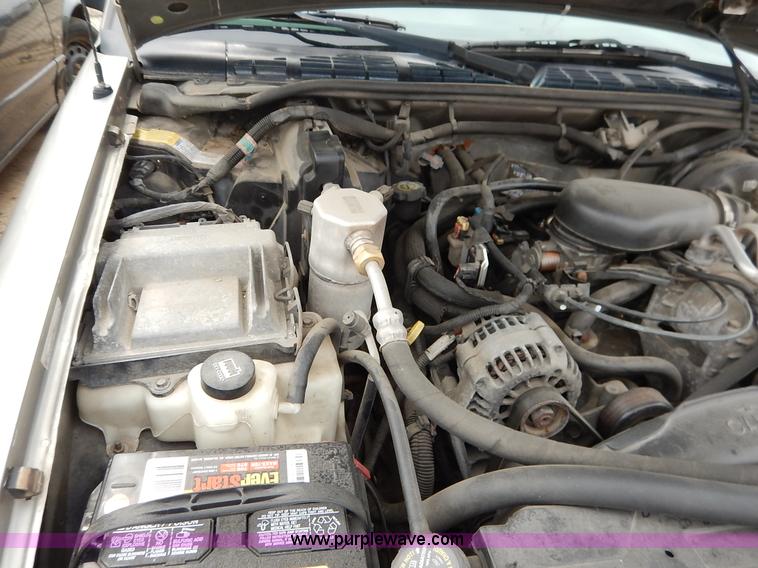 image for item J3617 2002 Chevrolet Blazer SUV