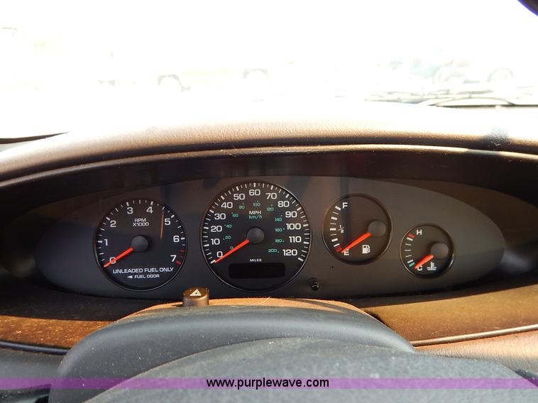 image for item J3618 2000 Plymouth Breeze