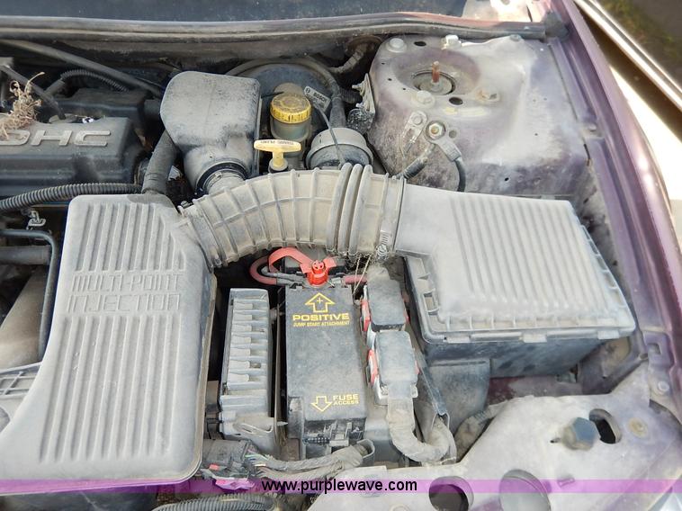 image for item J3618 2000 Plymouth Breeze