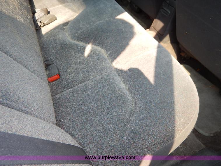 image for item J3618 2000 Plymouth Breeze