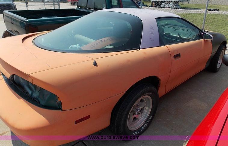 image for item J3692 1994 Chevrolet Camaro