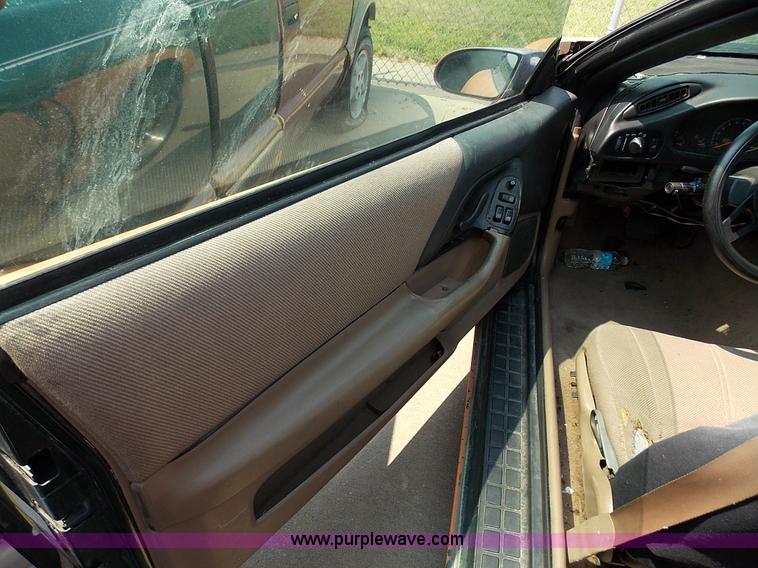 image for item J3692 1994 Chevrolet Camaro