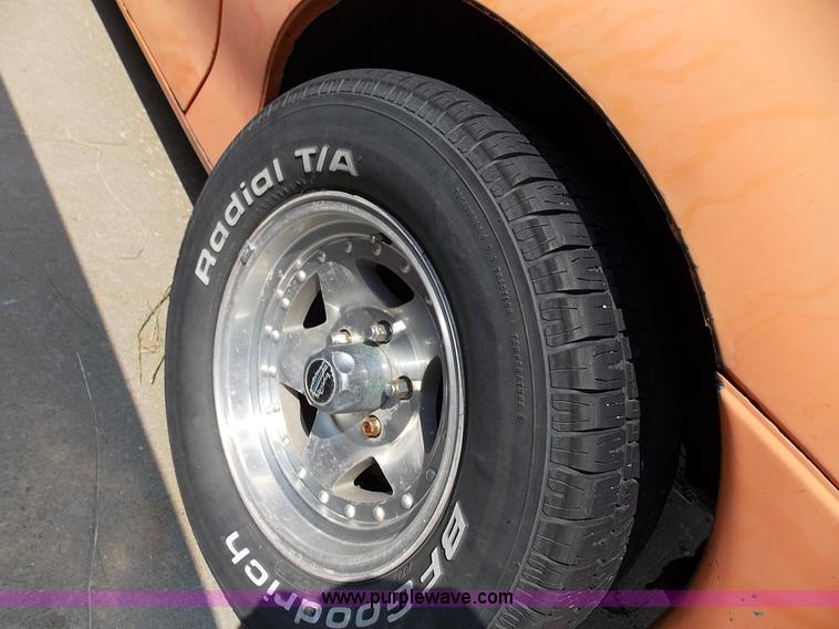 image for item J3692 1994 Chevrolet Camaro