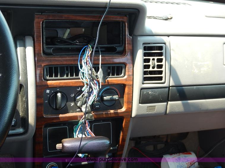 image for item J3694 1994 Jeep Grand Cherokee