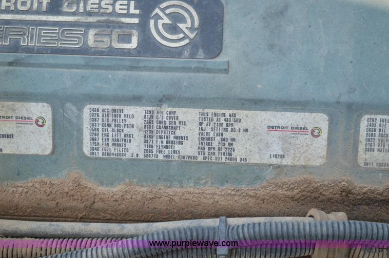 image for item AX9424 1999 Freightliner FLD120 semi truck