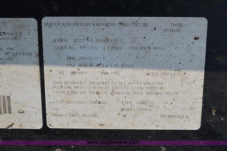 image for item AX9426 2007 Kaufman R25TON equipment trailer