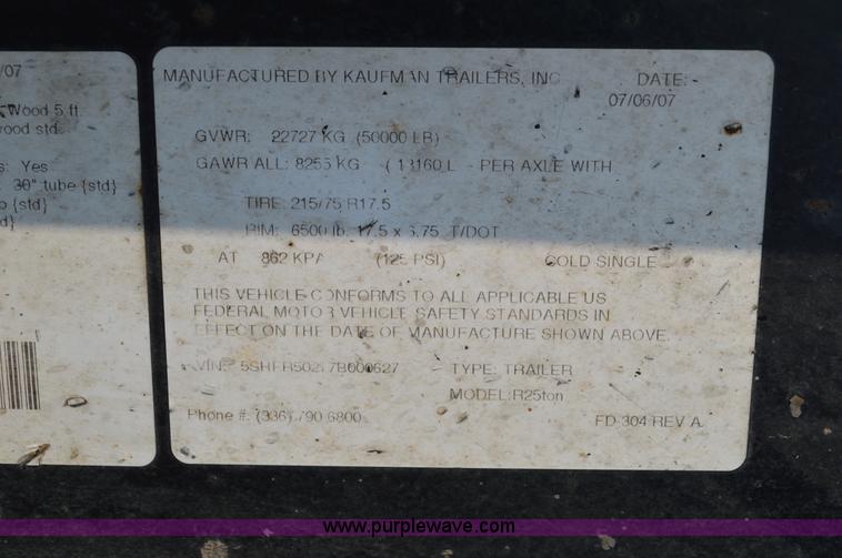 image for item AX9426 2007 Kaufman R25TON equipment trailer