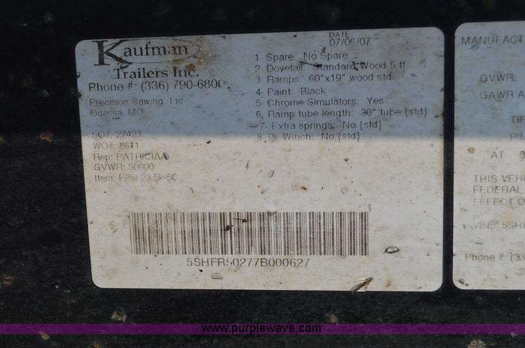 image for item AX9426 2007 Kaufman R25TON equipment trailer