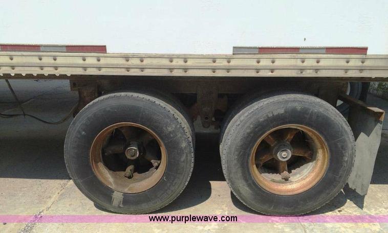 image for item D1677 1980 Monon dry van trailer