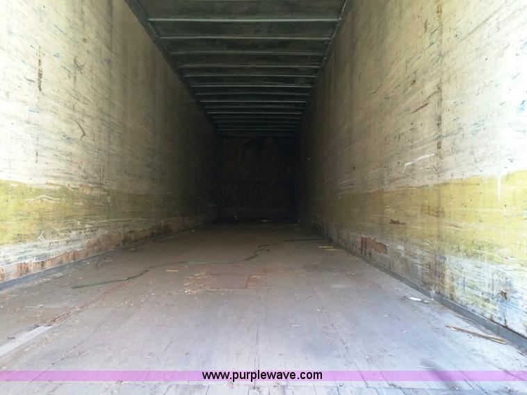 image for item D1677 1980 Monon dry van trailer