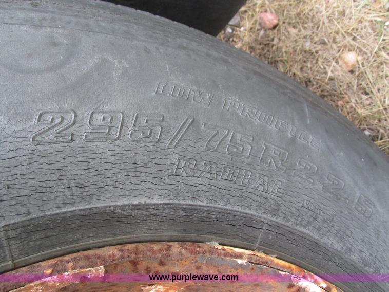 image for item H1245 1995 Great Dane 7511TUW-53 dry van trailer