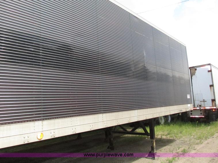 image for item H1246 1975 Fruehauf FB9-F2-45 dry van trailer