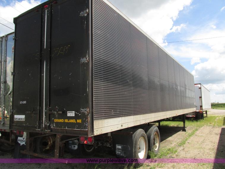 image for item H1246 1975 Fruehauf FB9-F2-45 dry van trailer