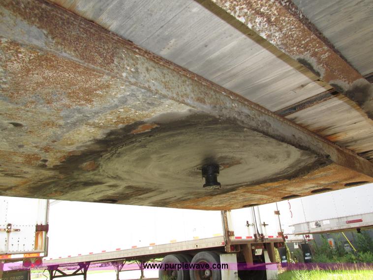 image for item H1246 1975 Fruehauf FB9-F2-45 dry van trailer