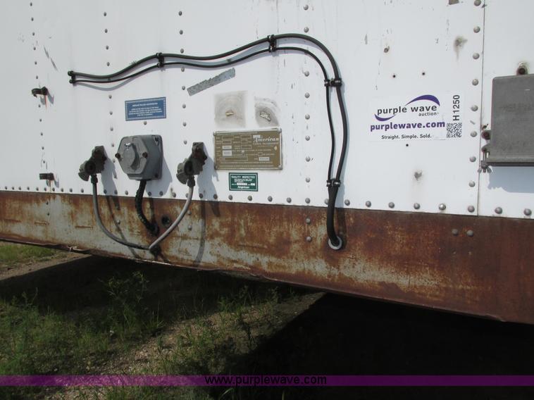 image for item H1250 1986 American A453W dry van trailer