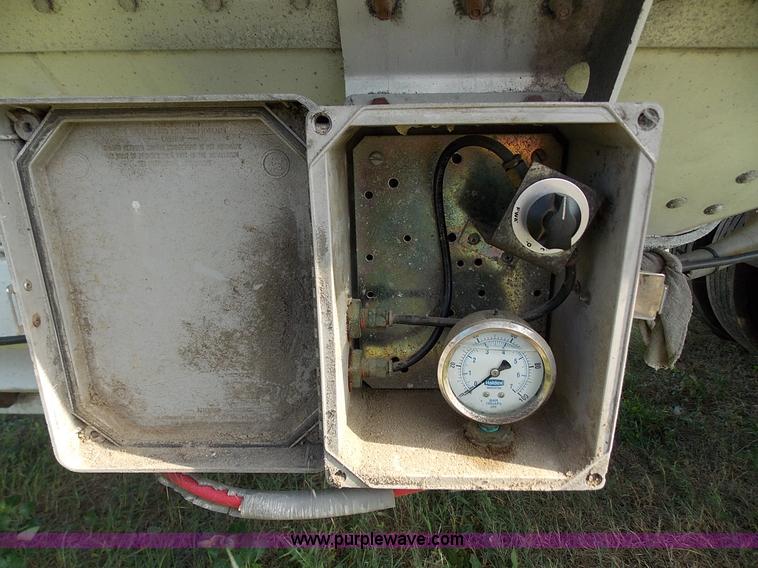 image for item J2704 1999 Timpte double hopper grain trailer