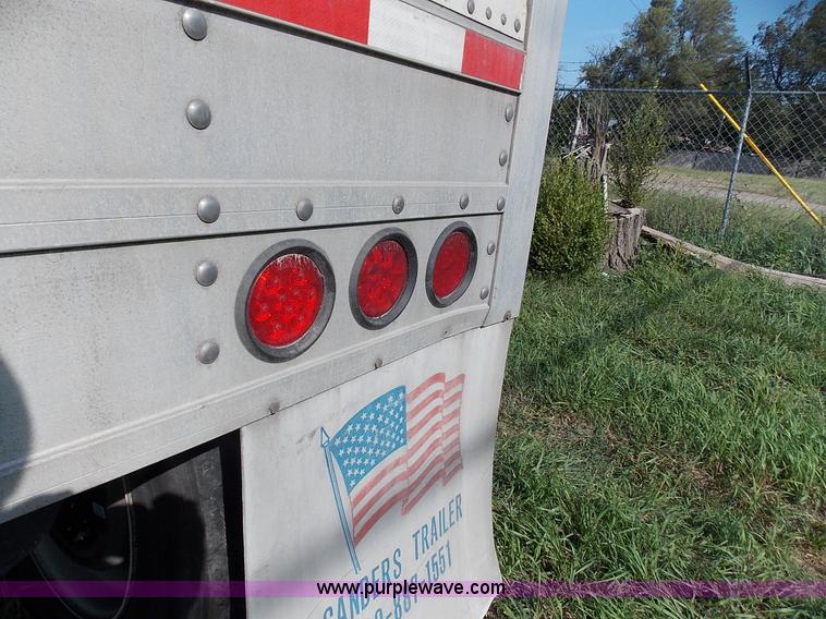 image for item J2705 2007 Timpte double hopper grain trailer