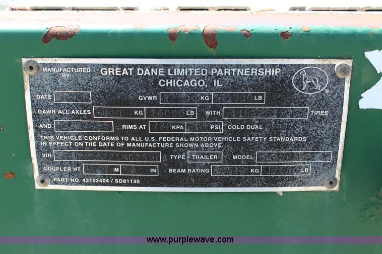 image for item J3552 2001 Great Dane GPAAR242 flatbed trailer