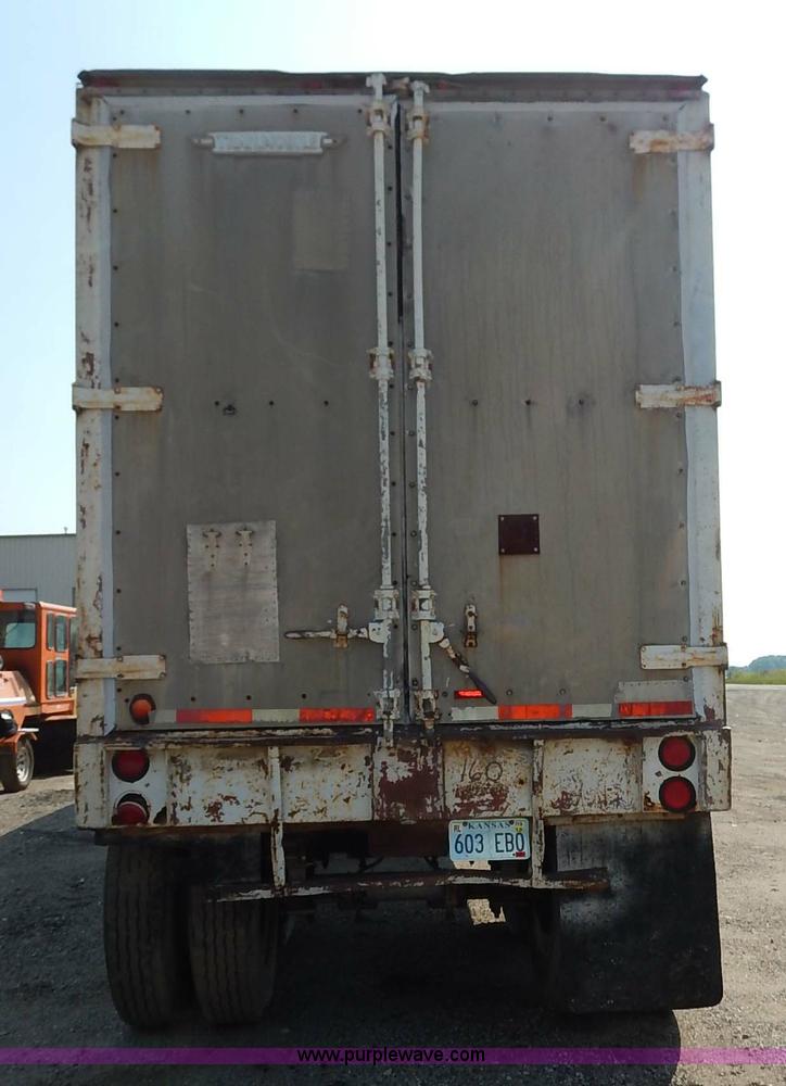 image for item J6446 1962 dry van trailer