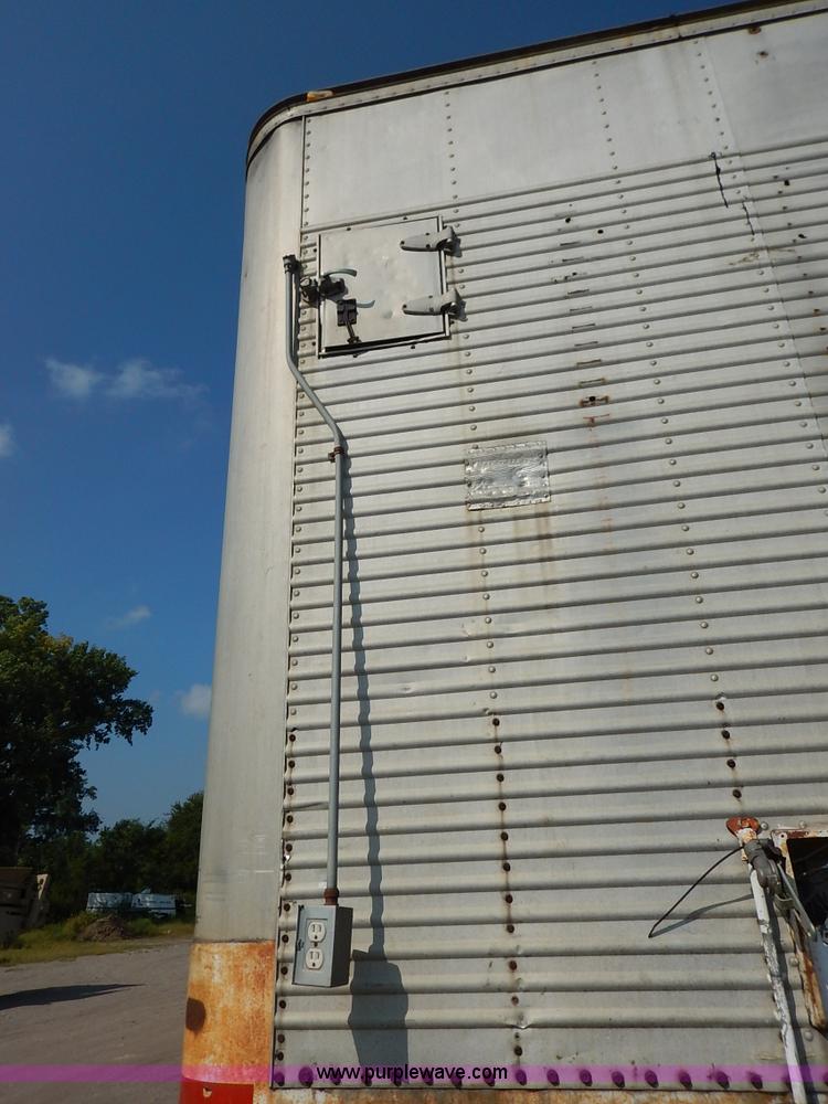 image for item J6446 1962 dry van trailer